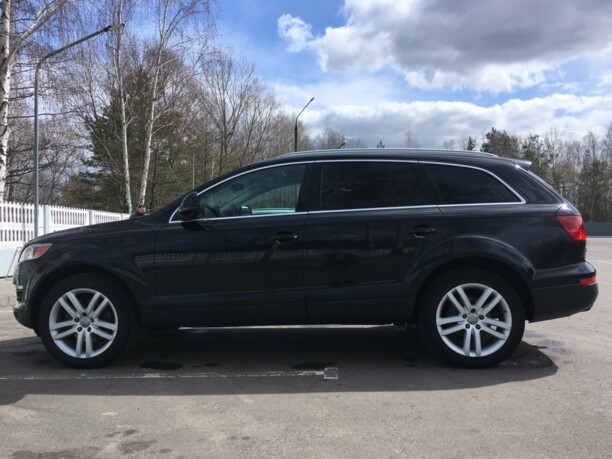 Audi Q7 4L, 7 мест, 2007 г.