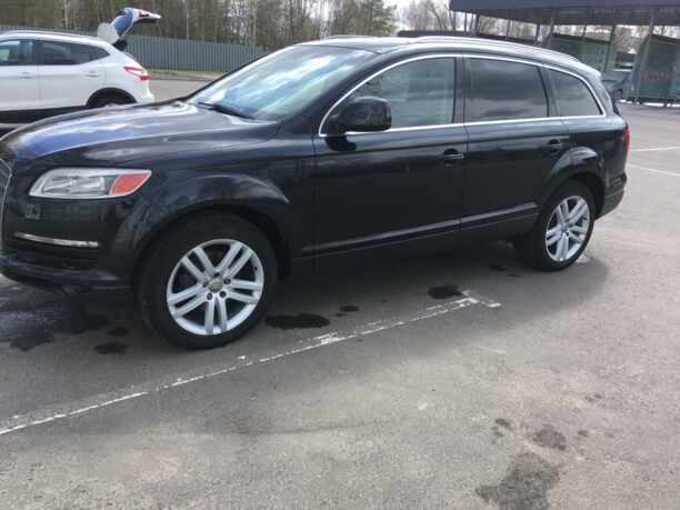 Audi Q7 4L, 7 мест, 2007 г.