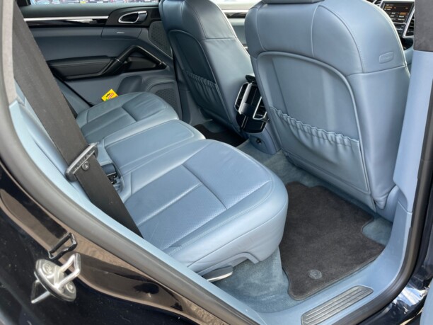 Porsche Cayenne 958, 2013 г.