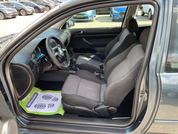 Volkswagen Golf IV, 2002 г.