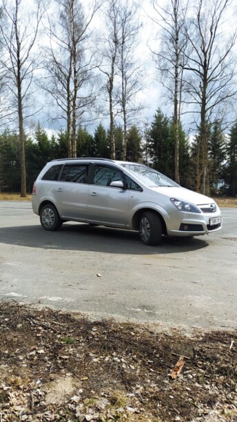 Opel Zafira B, 7 мест, 2006 г.