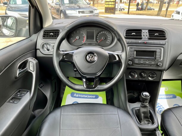 Volkswagen Polo Sedan I · Рестайлинг, 2017 г.