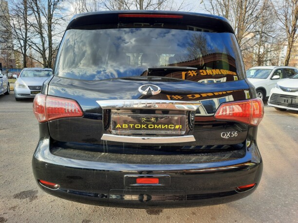 Infiniti QX56 II, 7 мест, 2013 г.