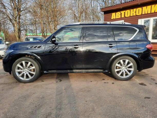 Infiniti QX56 II, 7 мест, 2013 г.