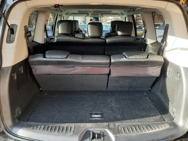 Infiniti QX56 II, 7 мест, 2013 г.