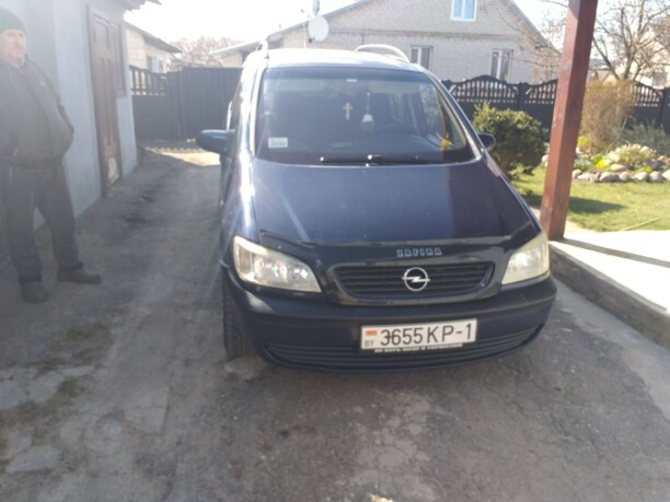 Opel Zafira A, 7 мест, 2001 г.