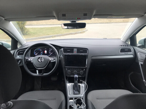Volkswagen e-Golf VII · Рестайлинг, 2019 г.