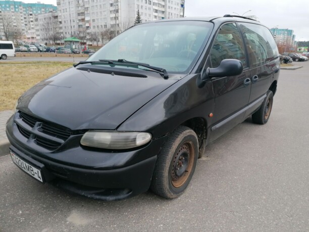 Chrysler Voyager III, 7 мест, 1996 г.