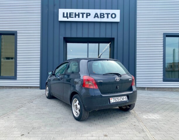 Toyota Yaris II (XP9), 2008 г.