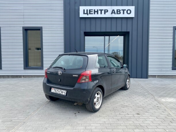 Toyota Yaris II (XP9), 2008 г.
