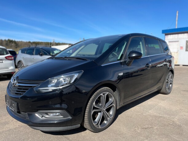 Opel Zafira C · Рестайлинг, 7 мест, 2017 г.
