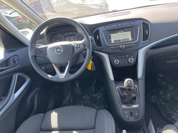 Opel Zafira C · Рестайлинг, 7 мест, 2017 г.