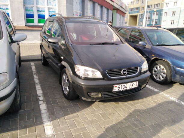 Opel Zafira A, 7 мест, 2001 г.