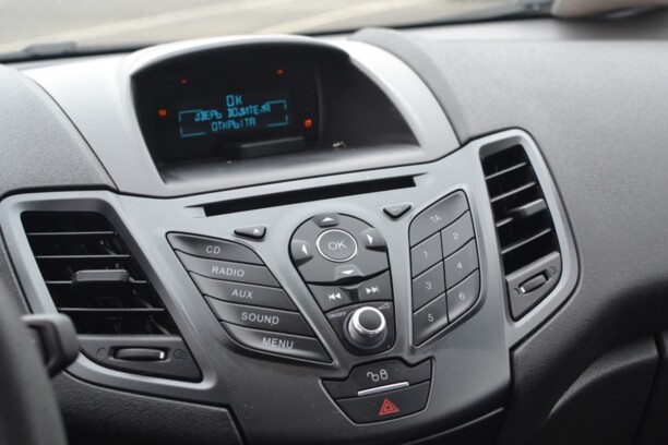 Ford Fiesta VI · Рестайлинг, 2015 г.