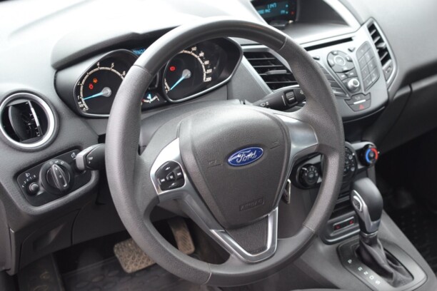 Ford Fiesta VI · Рестайлинг, 2015 г.