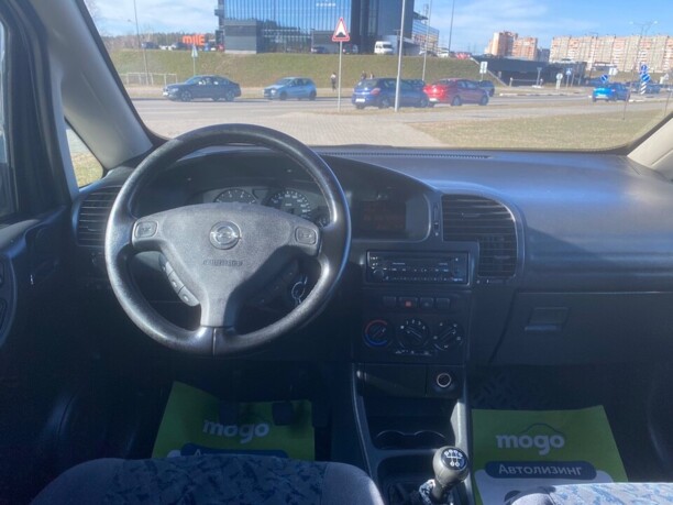 Opel Zafira A, 7 мест, 2000 г.
