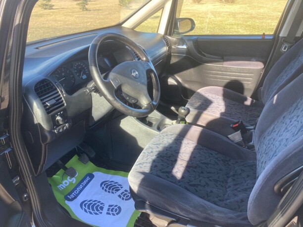 Opel Zafira A, 7 мест, 2000 г.