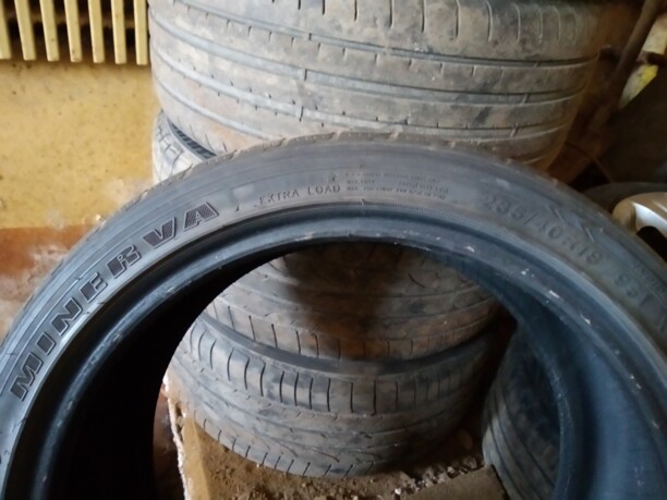 Легковые шины Minerva 235/40 R18 4 шт.