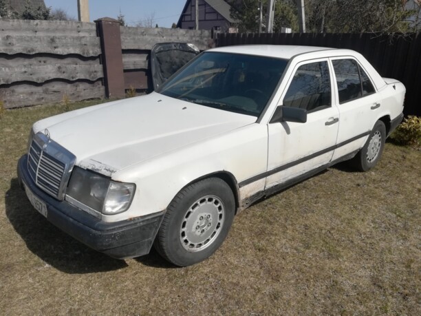 Mercedes-Benz E-Класс W124, S124, C124, A124, 1985 г.