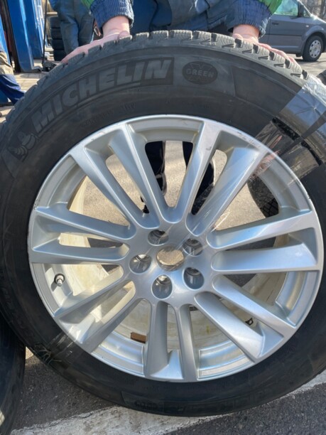 JLR - Razor Twin 7 Spoke 8.5x19 5x108 4 шт.