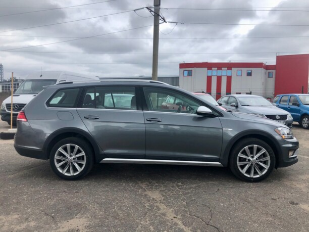 Volkswagen Golf Alltrack II, 2017 г.