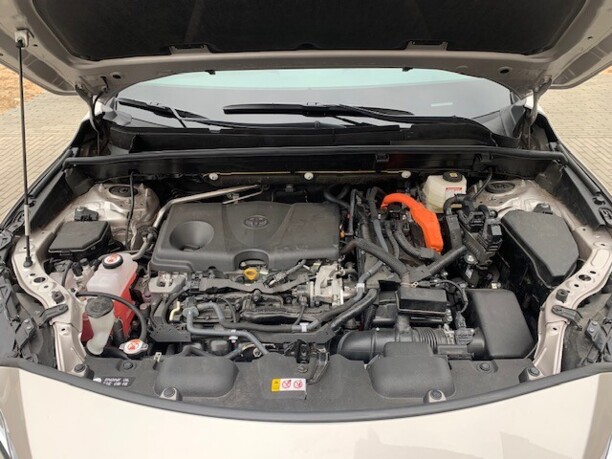 Toyota Venza II, 2021 г.