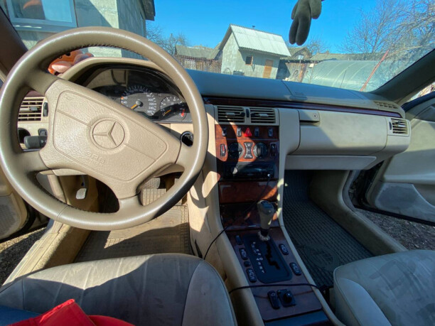 Mercedes-Benz E-Класс W210, S210, 1997 г.