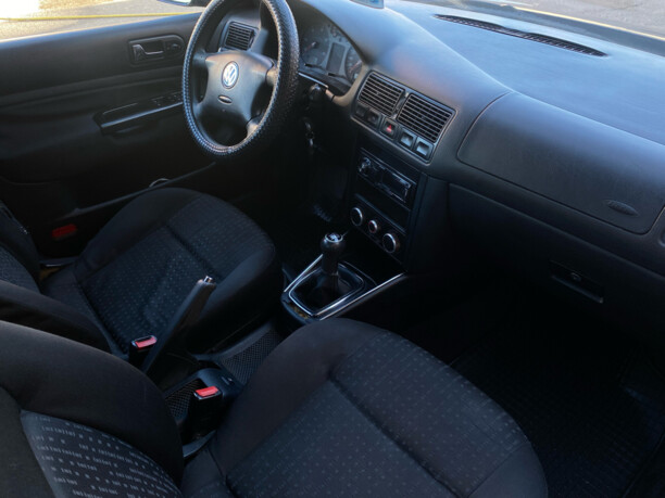 Volkswagen Golf IV, 2001 г.