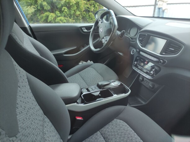 Hyundai Ioniq, 2016 г.