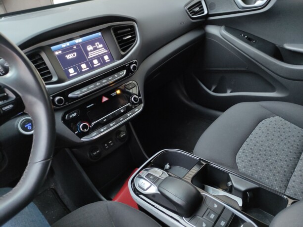 Hyundai Ioniq, 2016 г.