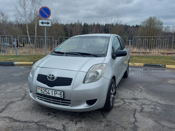Toyota Yaris II (XP9), 2006 г.