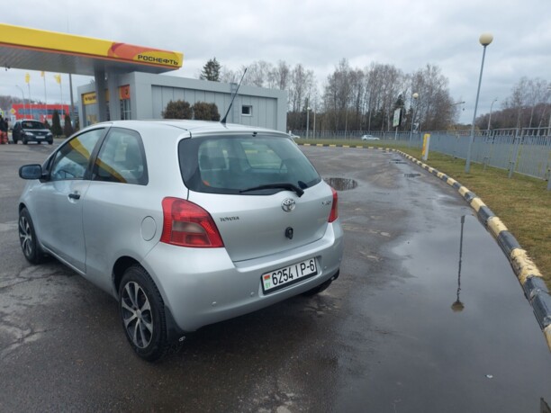 Toyota Yaris II (XP9), 2006 г.