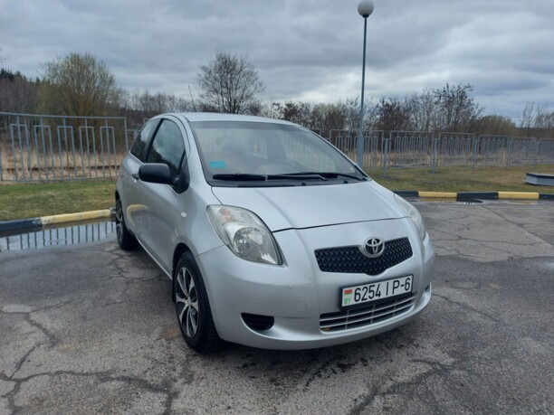 Toyota Yaris II (XP9), 2006 г.