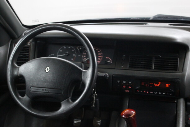 Renault Safrane I · Рестайлинг, 1997 г.