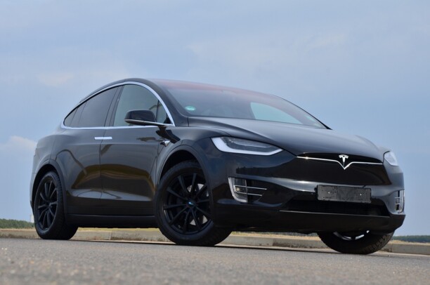 Tesla Model X, 2018 г.
