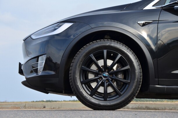 Tesla Model X, 2018 г.