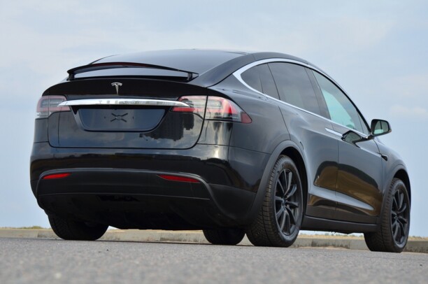 Tesla Model X, 2018 г.