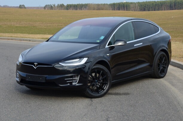 Tesla Model X, 2018 г.