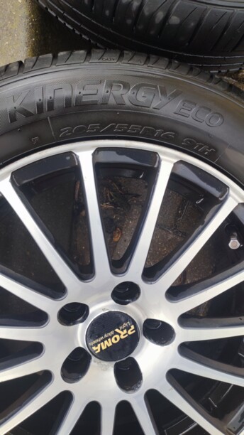 Легковые шины Hankook 205/55 R16 4 шт.