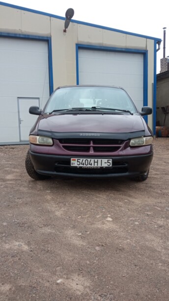 Dodge Caravan III, 7 мест, 1996 г.