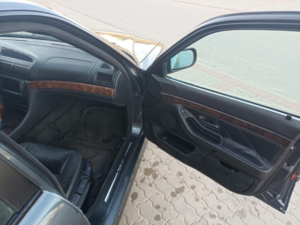 BMW 7 серия E38, 2000 г.