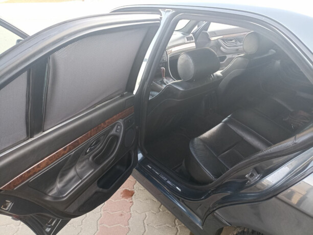 BMW 7 серия E38, 2000 г.