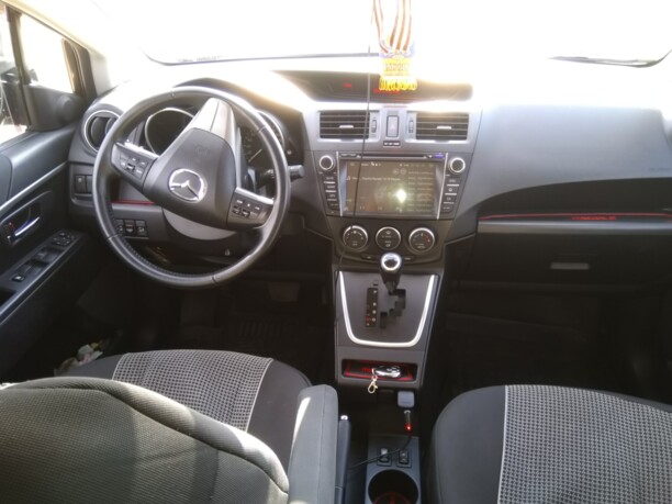 Mazda 5 II, 7 мест, 2013 г.