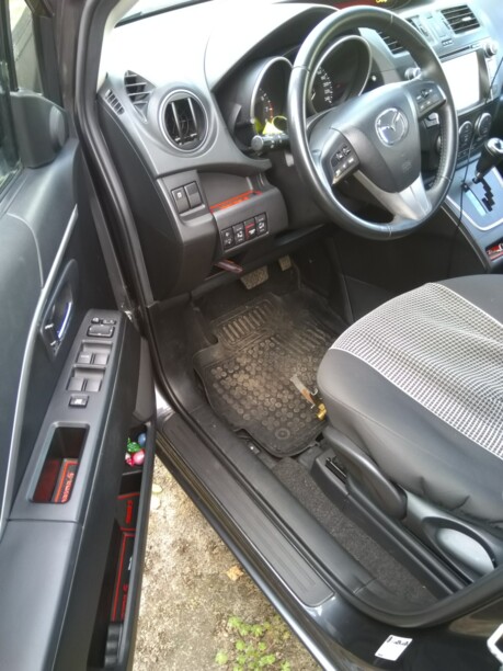 Mazda 5 II, 7 мест, 2013 г.