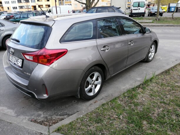 Toyota Auris II (E180), 2014 г.