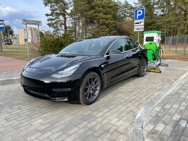 Tesla Model 3, 2018 г.