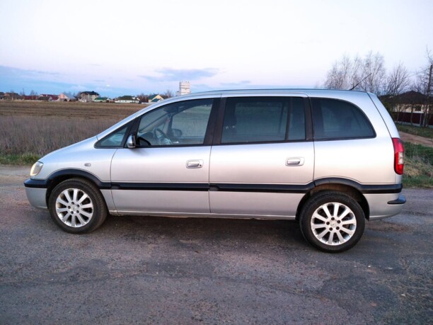 Opel Zafira A · Рестайлинг, 7 мест, 2003 г.