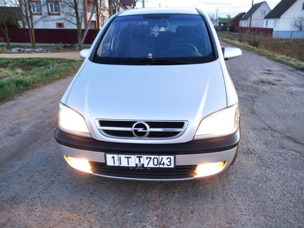 Opel Zafira A · Рестайлинг, 7 мест, 2003 г.