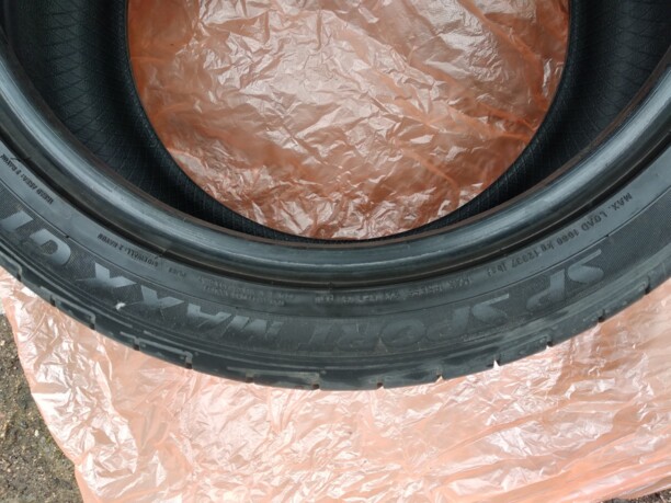 Легковые шины Dunlop Sport Maxx GT 315/35 R20 4 шт.