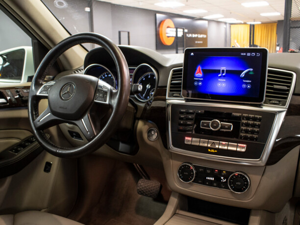 Mercedes-Benz M-Класс W166, 2012 г.
